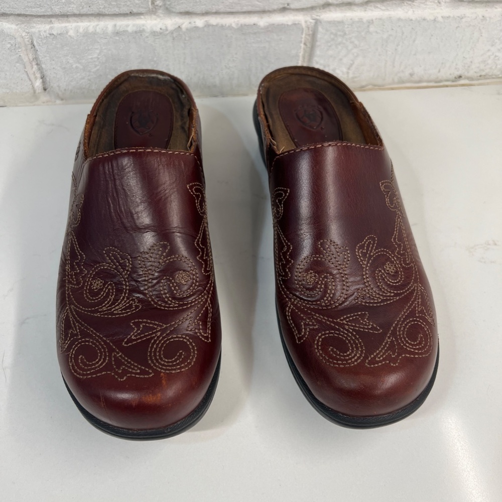 Ariat Western Women's Mules Clogs 7.5B Embroidered Brown Leather